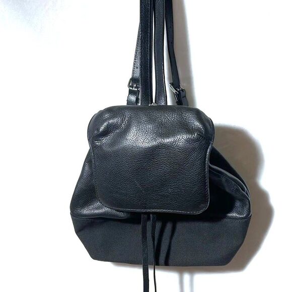 Rebecca Minkoff Mansfiled Black Pebbled Leather Convertible Backpack/Sling - EUC - Picture 1 of 8